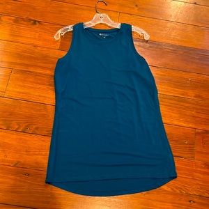 Athleta Essence Vital Tank